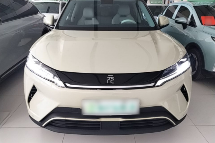 BYD YuanUP 2025 #3 BYD YuanUP 2025 car image #3