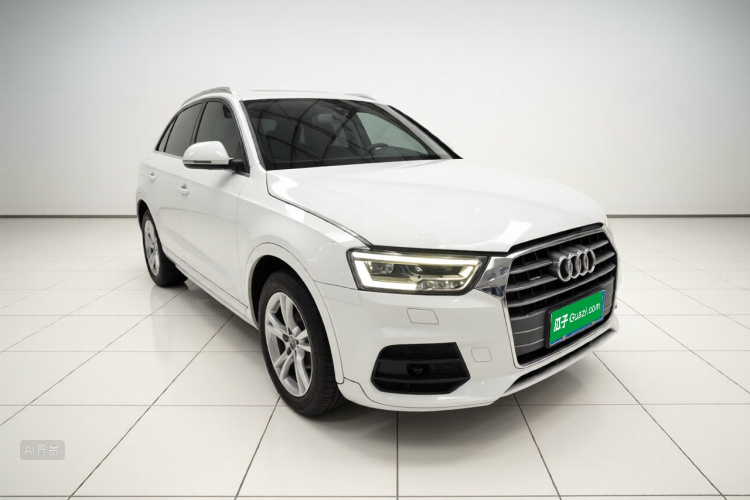Audi Q3 2019 car image #4