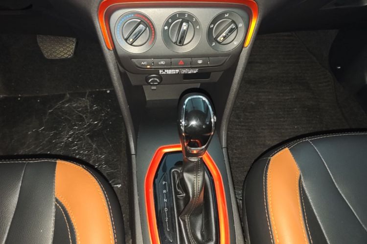 Chery Tiggo 3x 2017 #18 Chery Tiggo 3x 2017 car image #18