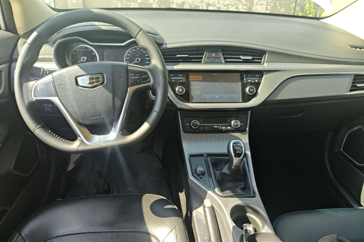 GEELY Emgrand GS 2017 #10 GEELY Emgrand GS 2017 صورة سيارة #10