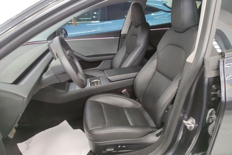 Tesla Model 3 2024 #15 Tesla Model 3 2024 car image #15