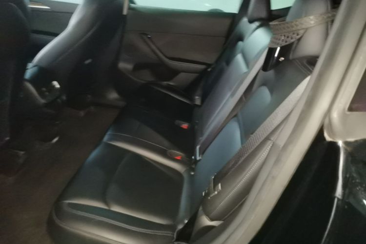 Tesla Model Y 2022 #17 Tesla Model Y 2022 car image #17