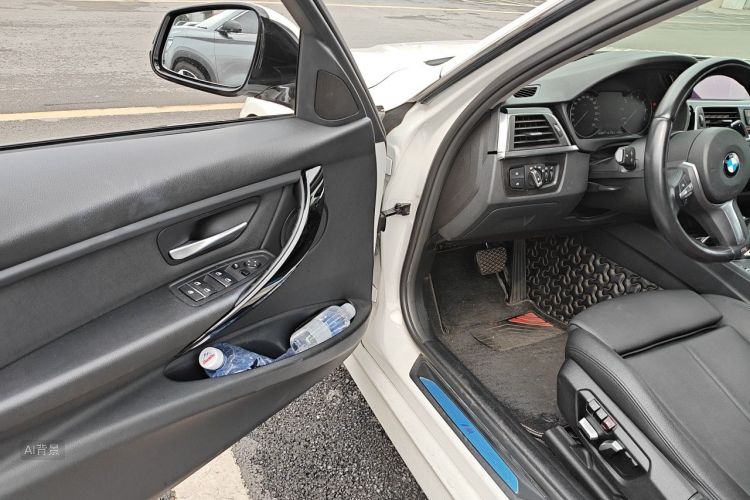 BMW 3 Series 2018 #18 BMW 3 Series 2018 car image #18