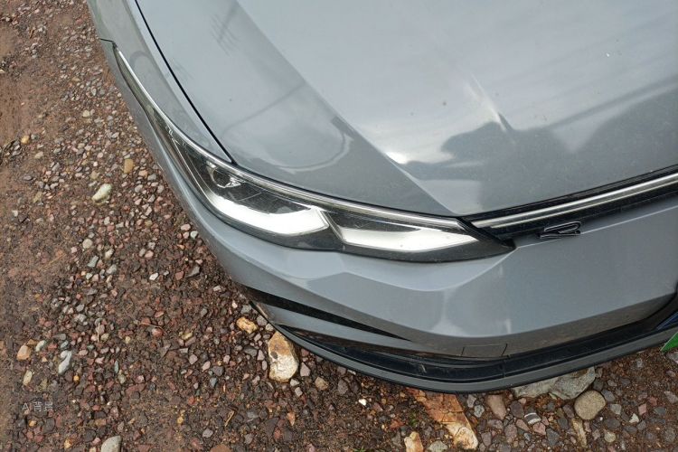 Volkswagen Golf 2022 car image #8