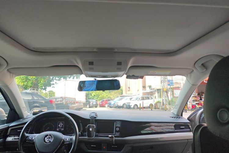 Volkswagen Bora 2019 immagine di auto #20