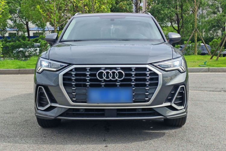 Audi Q3 2022 #3 Audi Q3 2022 car image #3