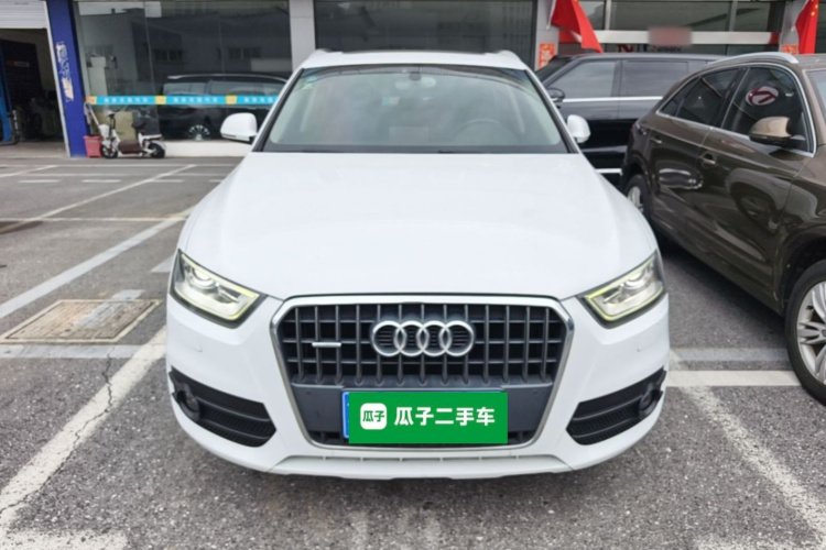Audi Q3 2014 #3 Audi Q3 2014 car image #3