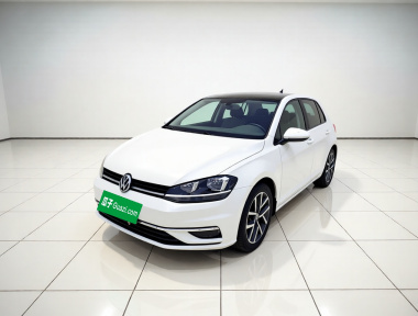 Volkswagen Golf 2020 car image 