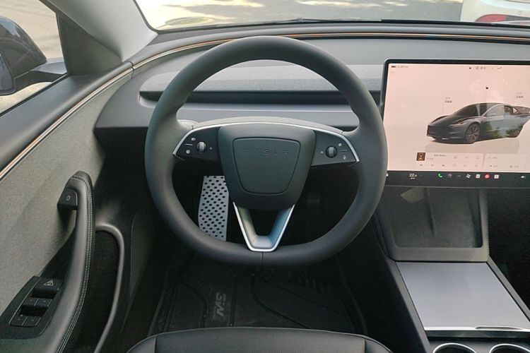 Tesla Model 3 2025 #11 Tesla Model 3 2025 car image #11