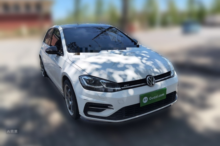 Volkswagen Golf 2018 car image #4
