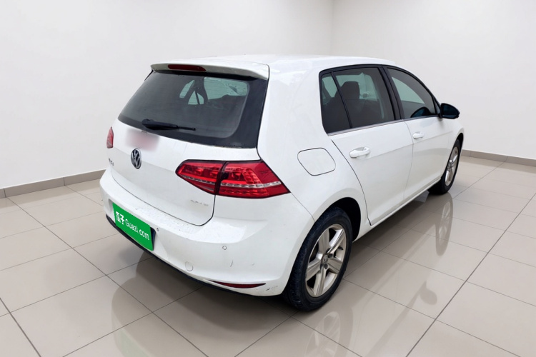 Volkswagen Golf 2016 car image #7
