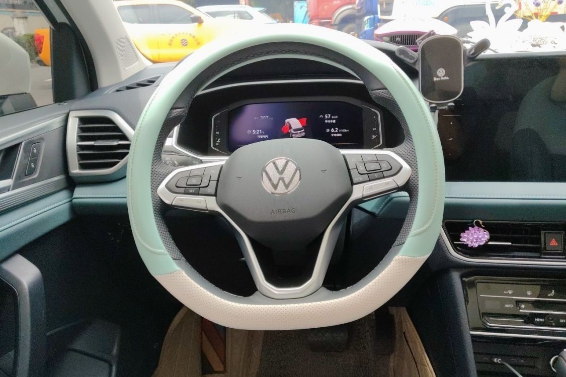 Volkswagen Tharu 2025 #22 Volkswagen Tharu 2025 car image #22