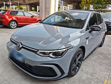 Volkswagen Golf 2023 car image 