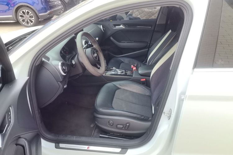 Audi A3 2017 immagine di auto #15