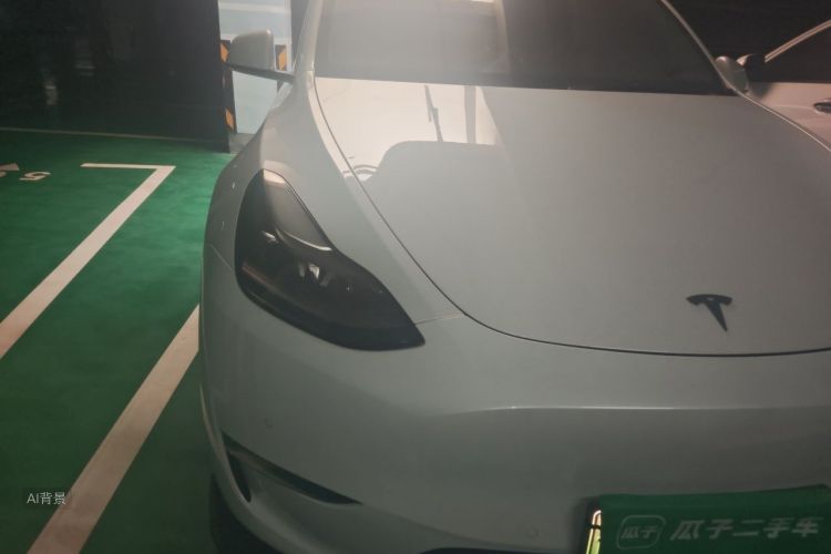 Tesla Model Y 2022 #8 Tesla Model Y 2022 car image #8