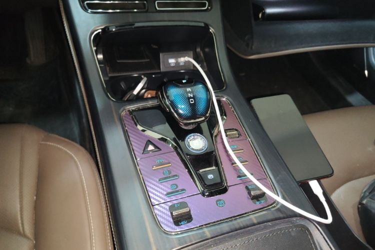 BYD Han 2020 #18 BYD Han 2020 immagine di auto #18