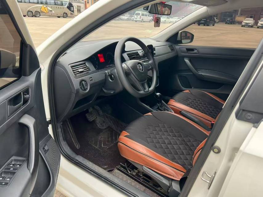 Volkswagen Santana 2022 car image #4