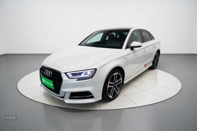 Audi A3 2019 car image #2