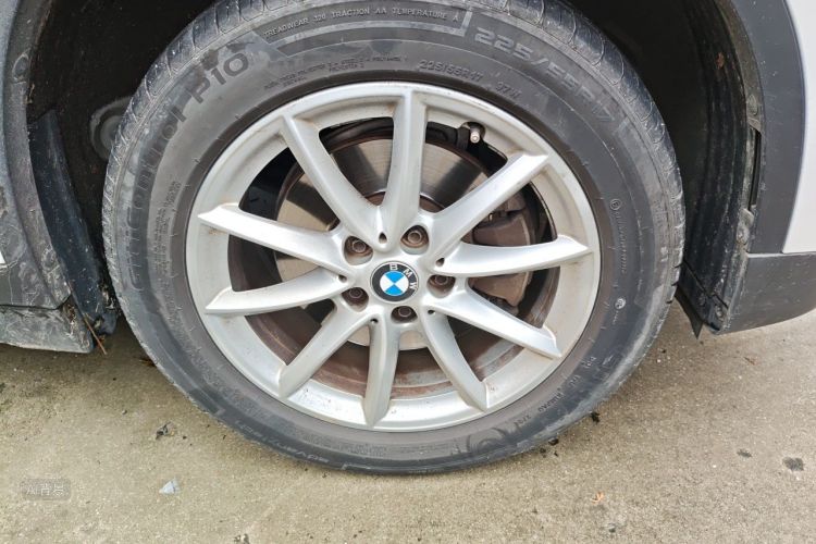 BMW X1 2018 imagen de coche #9