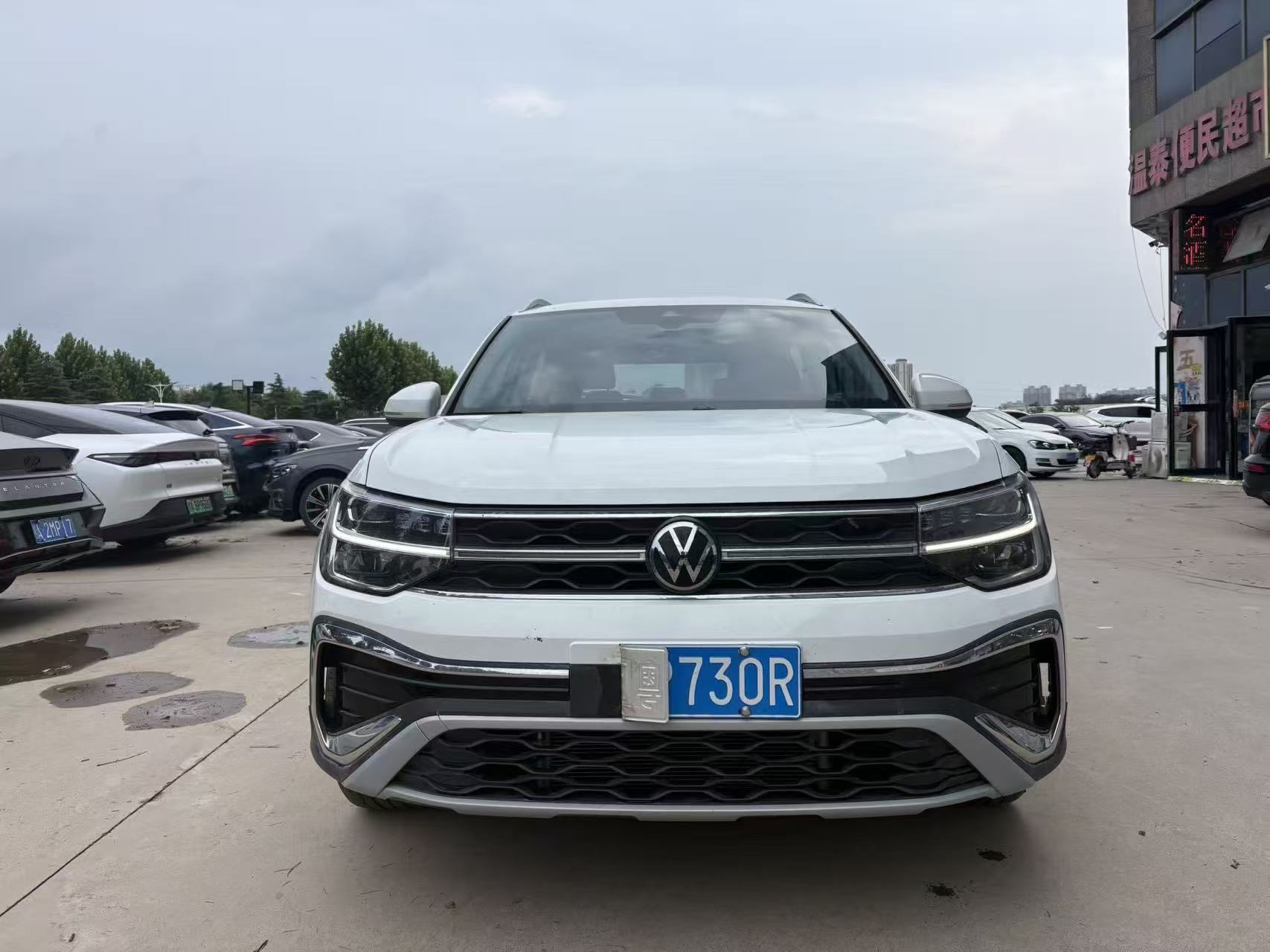 Volkswagen Tharu 2024 car image #2