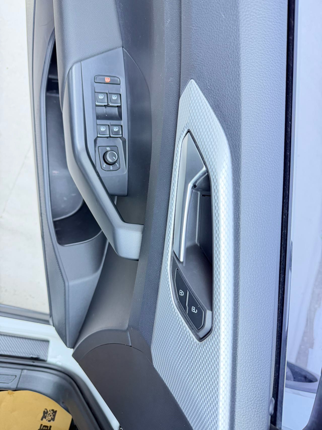 Volkswagen Tacqua 2022 car image #4