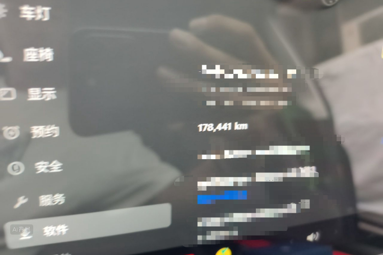Tesla Model Y 2021 #14 Tesla Model Y 2021 car image #14