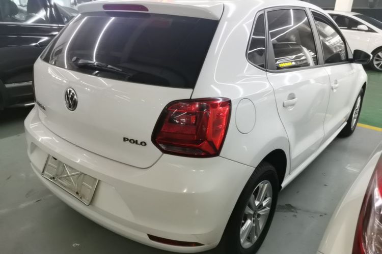 Volkswagen Polo 2018 car image #7