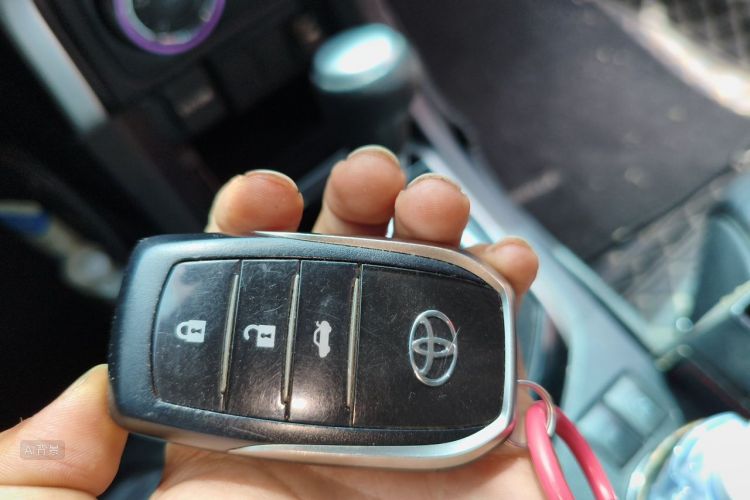 Toyota Corolla 2019 car image #10