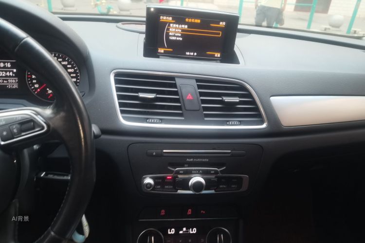 Audi Q3 2016 #15 Audi Q3 2016 car image #15