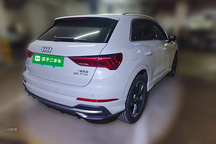 Audi Q3 2020 car image #7