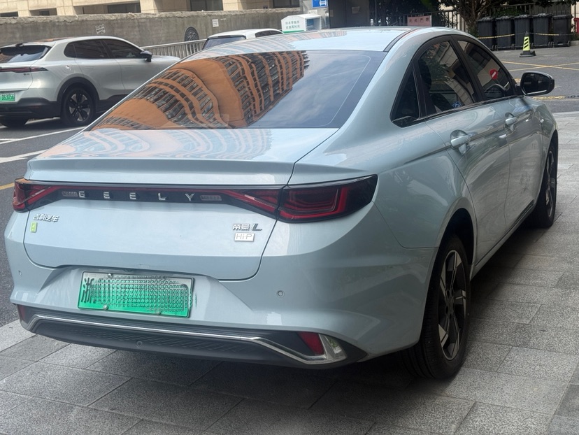 GEELY Emgrand L HiP 2022 #4 GEELY Emgrand L HiP 2022 car image #4