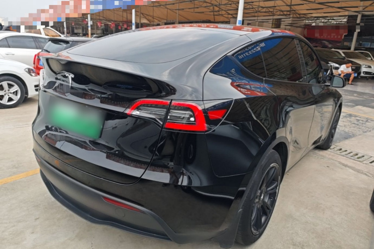 Tesla Model Y 2021 #7 Tesla Model Y 2021 car image #7