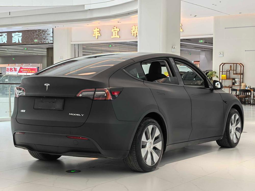 Tesla Model Y 2022 #6 Tesla Model Y 2022 car image #6