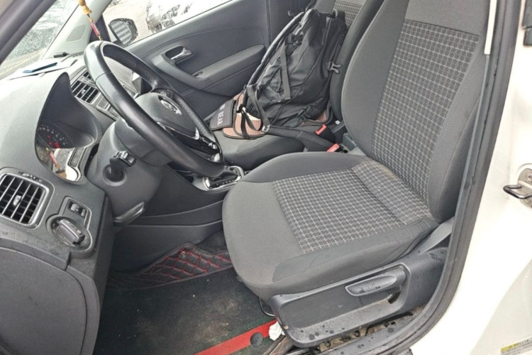 Volkswagen Polo 2017 #10 Volkswagen Polo 2017 car image #10