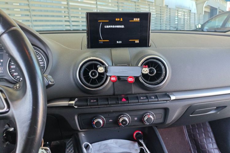 Audi A3 2017 car image #13