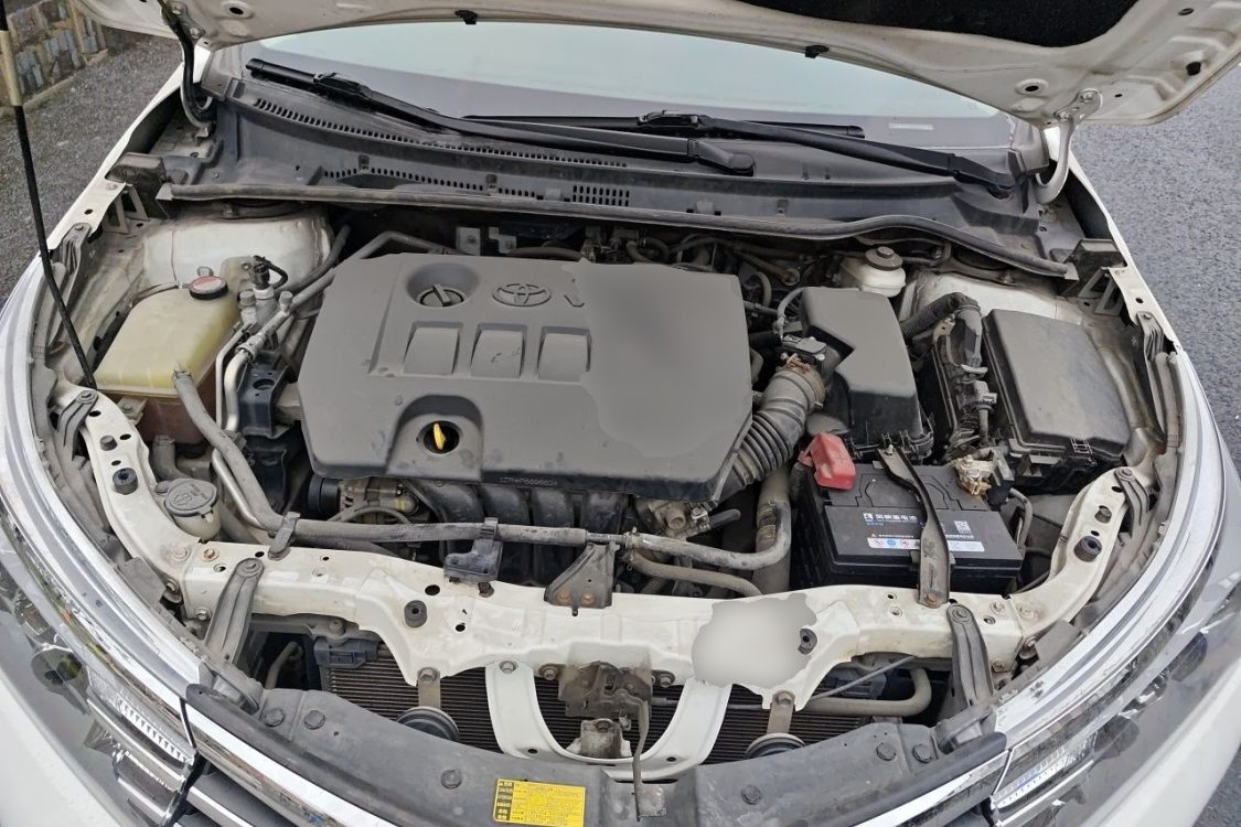 Toyota Corolla 2015 car image #10