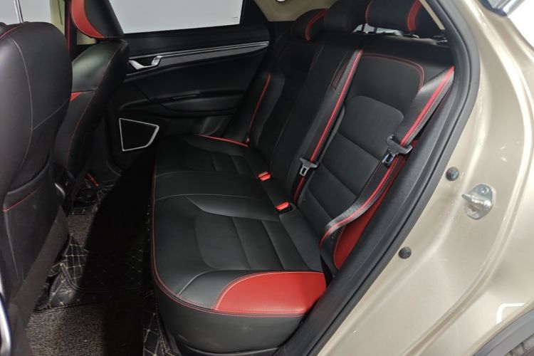 GEELY Emgrand GS 2021 car image #17