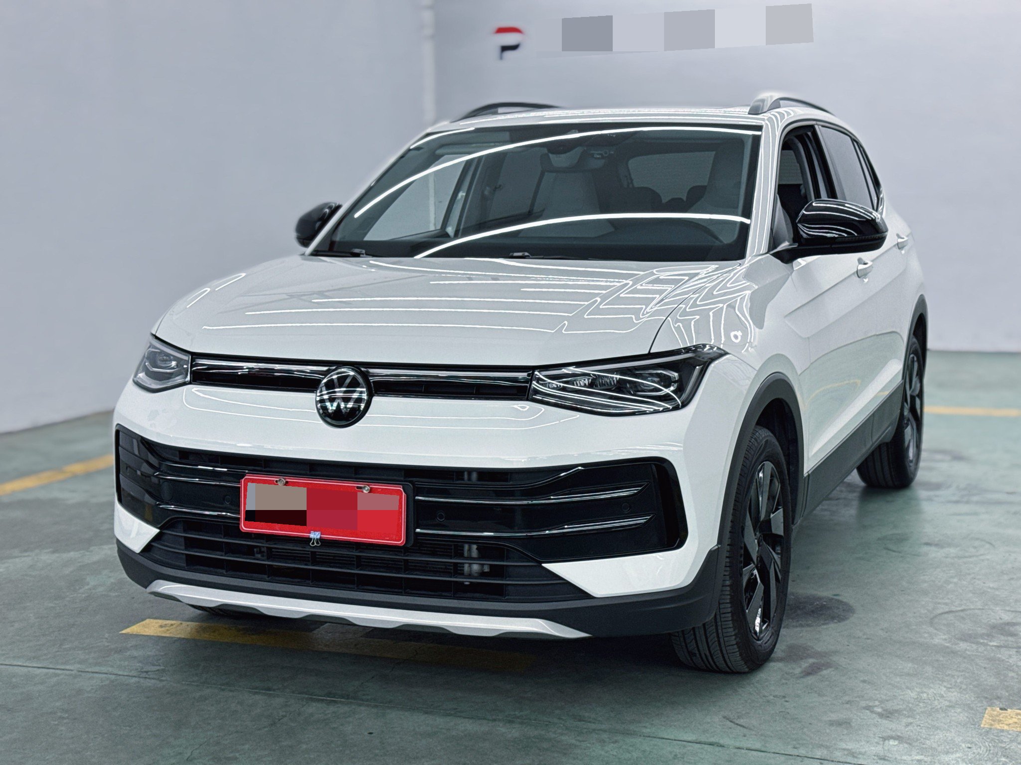 Volkswagen Tharu 2024 imagem de carro 