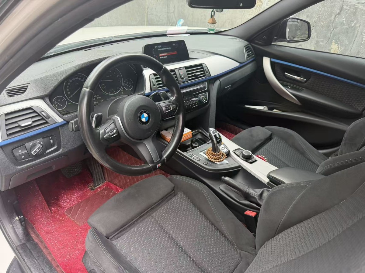 BMW 3 Series 2018 car image #4