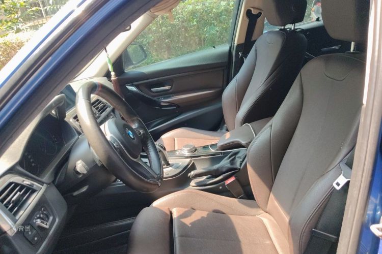 BMW 3 Series 2018 #17 BMW 3 Series 2018 car image #17