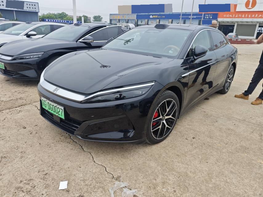 BYD HanL 2025 BYD HanL 2025 صورة سيارة