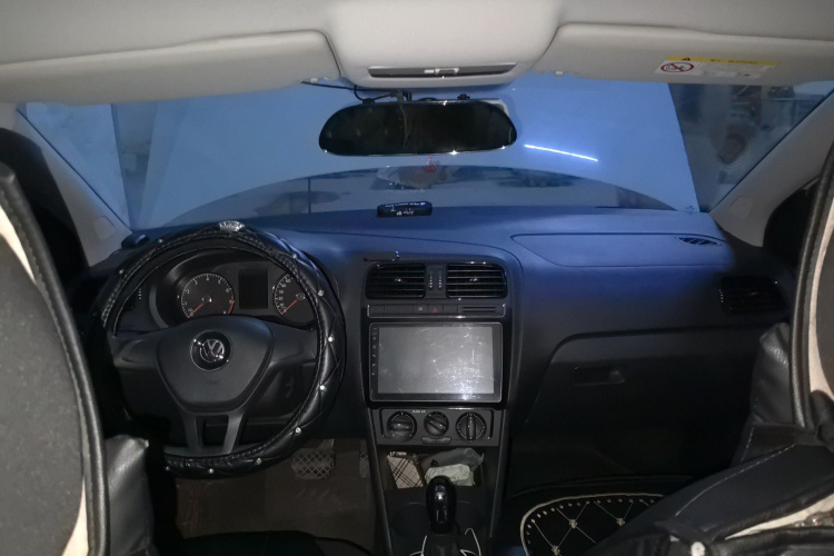 Volkswagen Polo 2017 #12 Volkswagen Polo 2017 car image #12