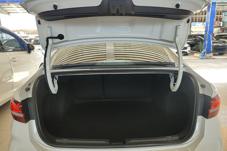 Volkswagen Lavida 2023 car image #19