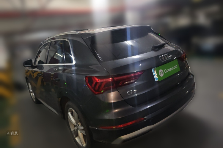 Audi Q3 2020 car image #5