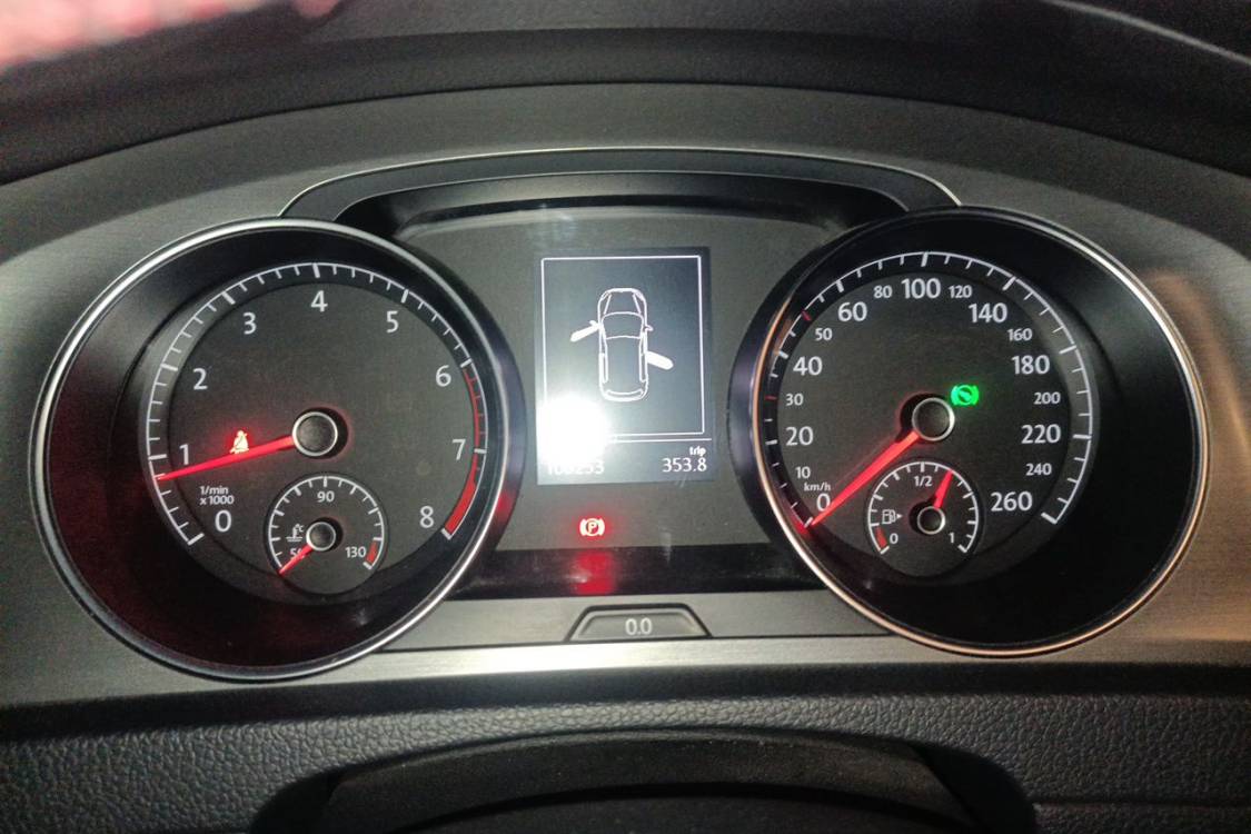 Volkswagen Golf 2016 car image #24