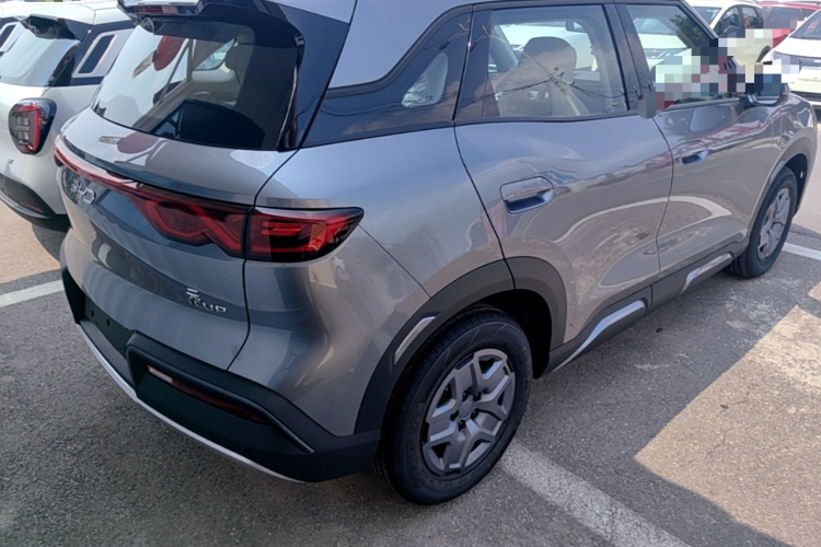 BYD YuanUP 2026 #7 BYD YuanUP 2026 car image #7