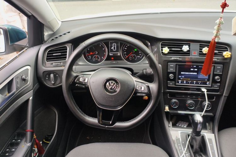 Volkswagen Golf 2018 #14 Volkswagen Golf 2018 صورة سيارة #14
