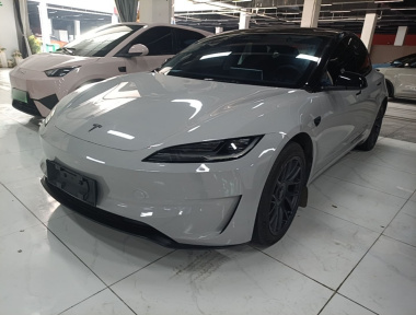 Tesla Model 3 2024 car image 
