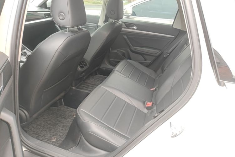 Volkswagen Lavida 2020 car image #17