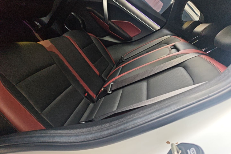 GEELY Coolray 2020 #17 GEELY Coolray 2020 car image #17